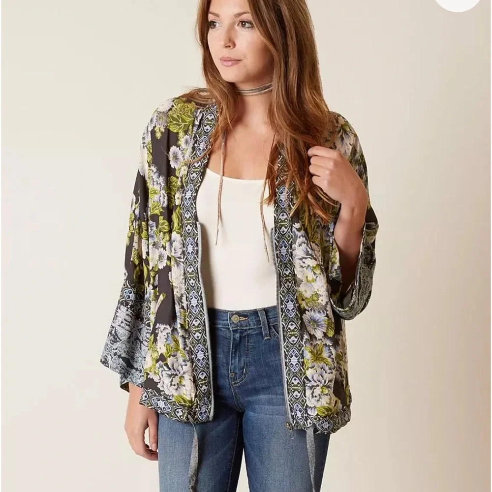 Free People Wildflower Chiffon Zip Kimono – Size XS/S (Oversized Fit)